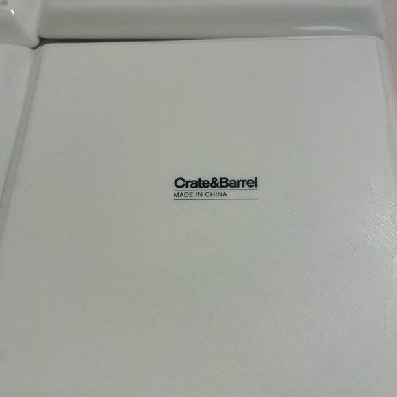 Crate&Barrel REINDEER Holiday Appetizer Dessert Plates. Discontinued. EUC - Picture 5 of 6